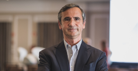 "Desafio todos os colegas, sócios e quem se interessa pela Endocrinologia a participar no congresso"