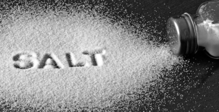 Especialistas pretendem taxar alimentos com excessivo teor de sal