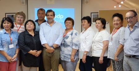 Exemplo da APDP chega ao Cazaquistão